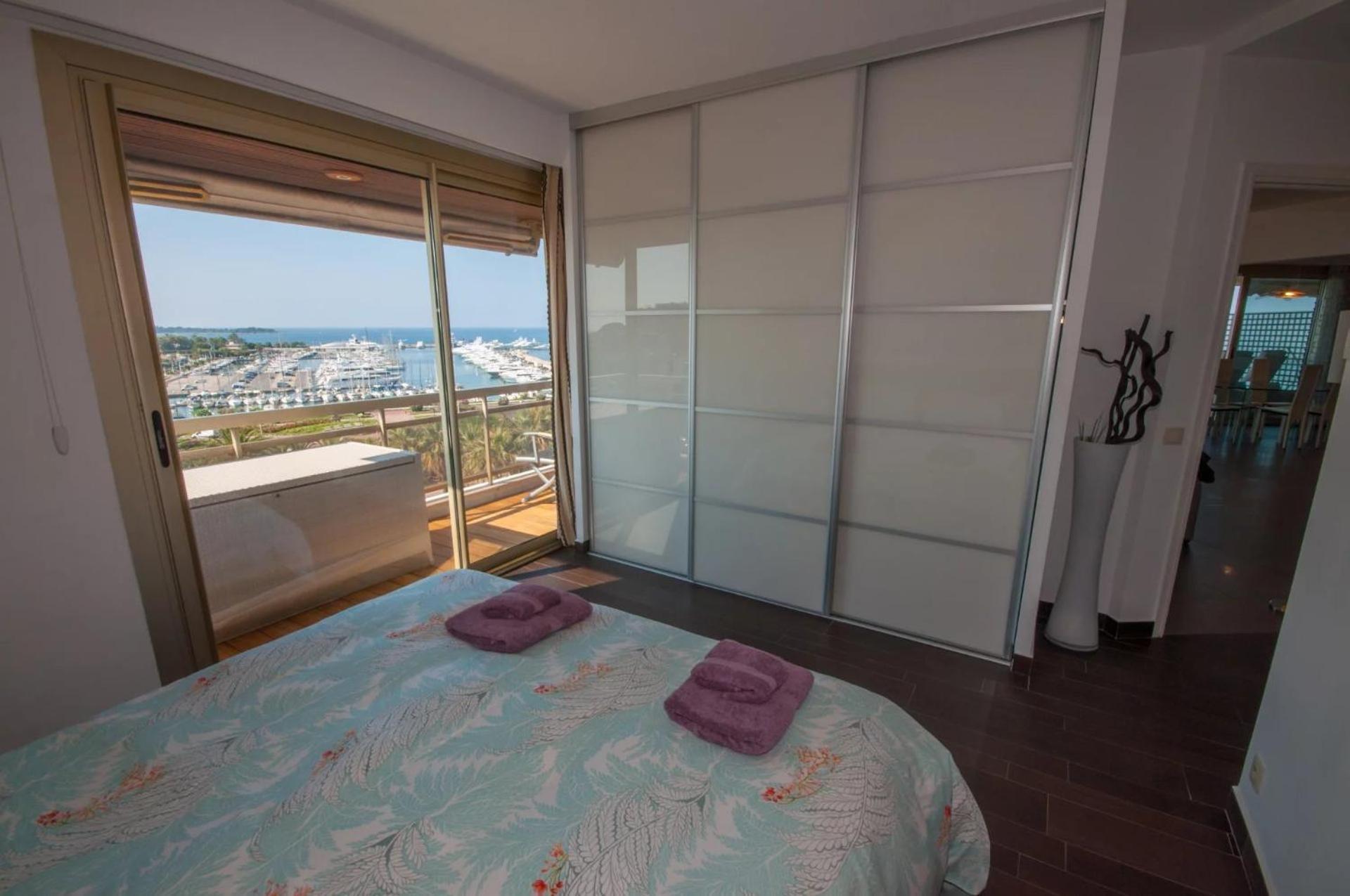Croisette - 2 Bedrooms - Panoramic Sea View